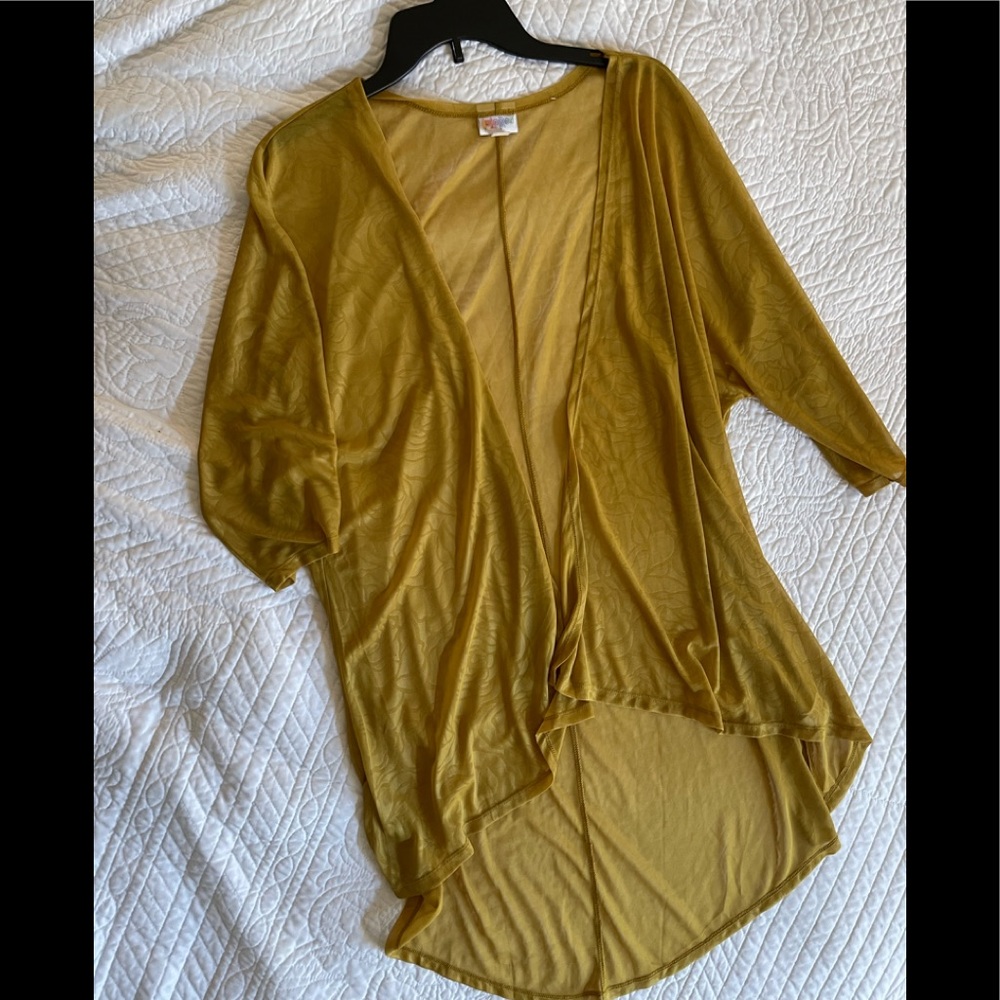 Perfect sweater for summer and fall.